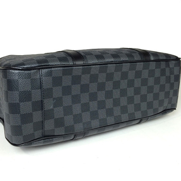 Louis Vuitton Damier Graphite Tadao Shoulder Bag - Picture 6 of 7